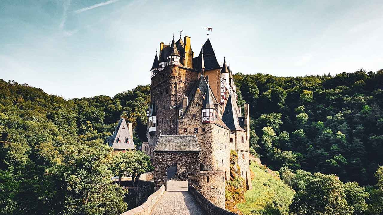 Baumhaushotels in Rheinland-Pfalz